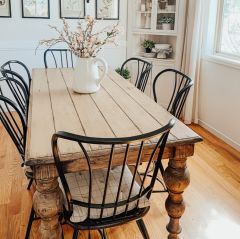 Hornbeam Salon Masası