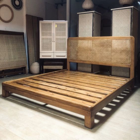 Chinkapin Ahşap Karyola Çift Kişilik