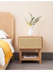 Butternut Ahşap Komidin