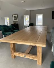 Walnut Ahşap Kütük Masa