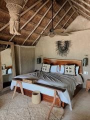 BlackLocust Ahşap Karyola